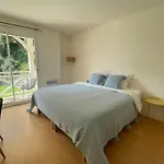 Contemporary With Heated Pool In Le Moulleau Vakantiehuis